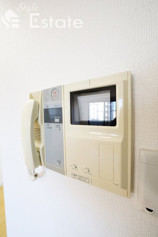 セキュリティ　モニター付きインターホン