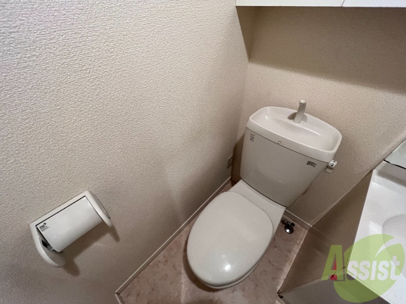 トイレ　トイレはこちらです。清潔に使用出来そうです。