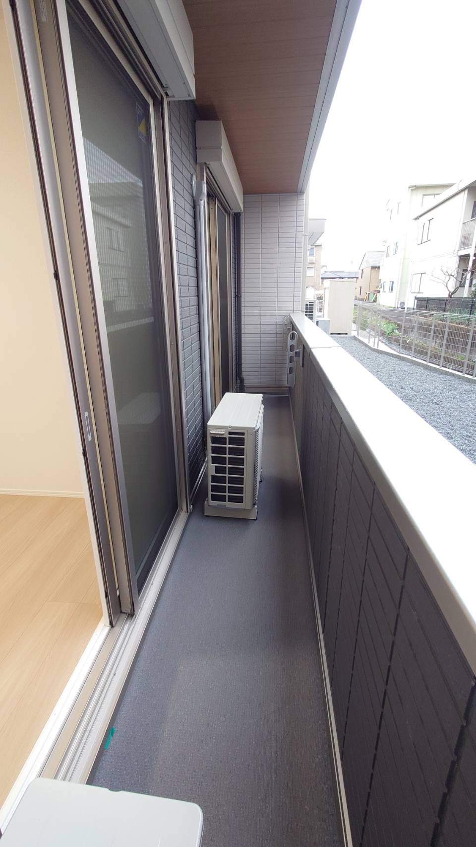 バルコニー　雨戸シャッター