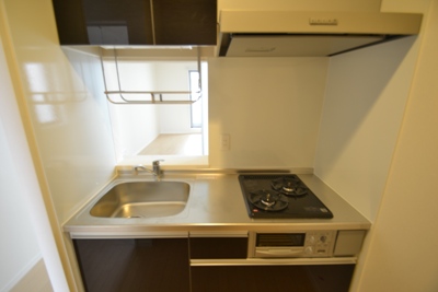 キッチン　カウンターキッチンです！2口ガスコンロ付き！