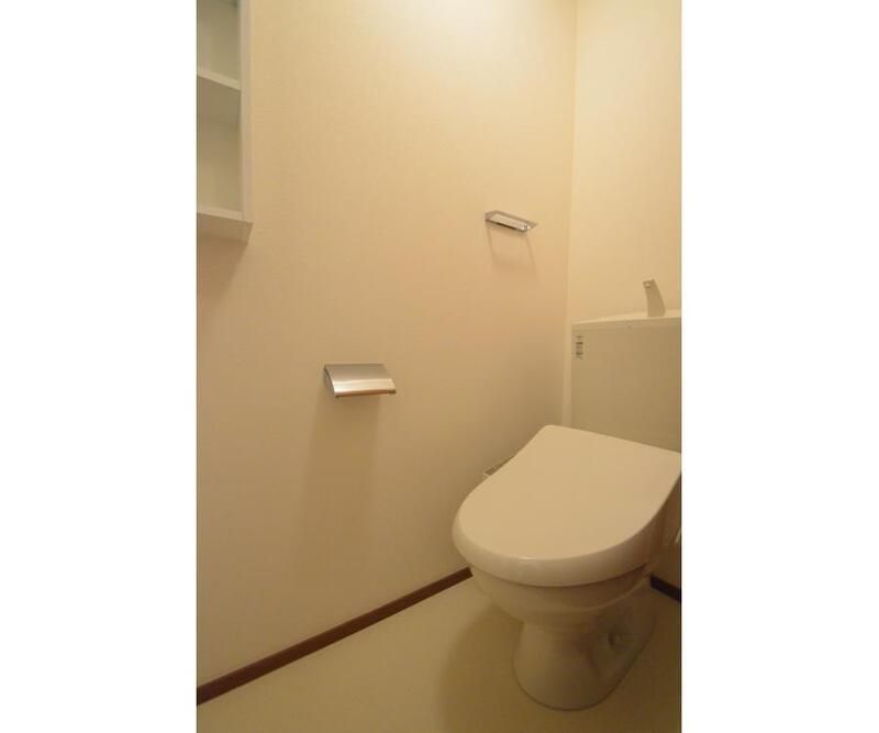 トイレ　※全て別号室のお写真。内装等参考にしてください。