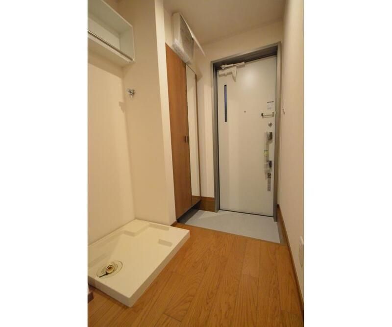 玄関　※全て別号室のお写真。内装等参考にしてください。