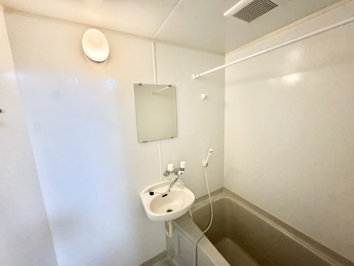 洗面設備　他号室の写真です。