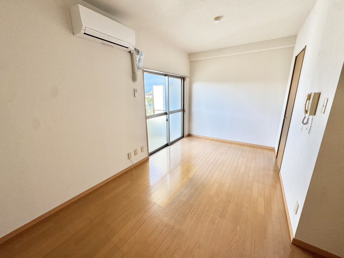 居室・リビング　他号室の写真です。