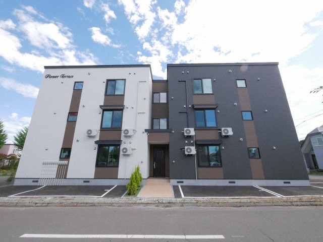 建物外観　☆物件名【Flower Terrace】とお伝えください！