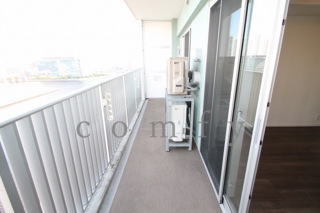 バルコニー　バルコニー