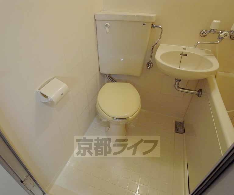 収納　収納は割りとたっぷり入りますよ。