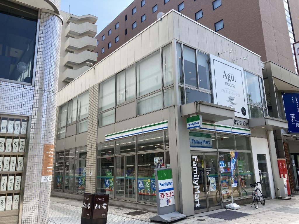 コンビニ　ファミリーマート 松本伊勢町店（コンビニ）まで130m