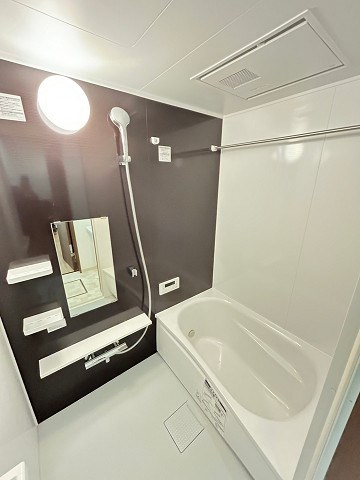 バス・シャワールーム　日々の疲れを癒すお風呂付です
