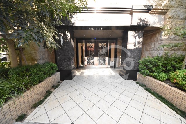 エントランス　プレサンス梅田EAST　エントランス