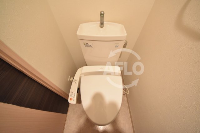 トイレ　プレサンス梅田EAST　トイレ