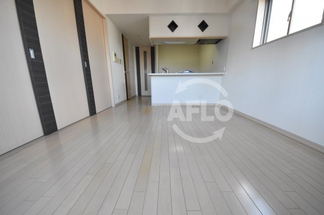 その他　プレサンス梅田EAST　リビング