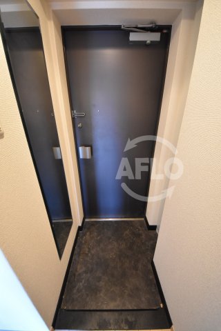 玄関　プレサンス梅田EAST　玄関