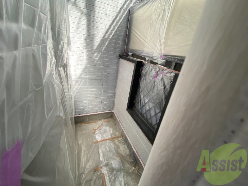 バルコニー　バルコニーです。洗濯物が干せるスペースがあります