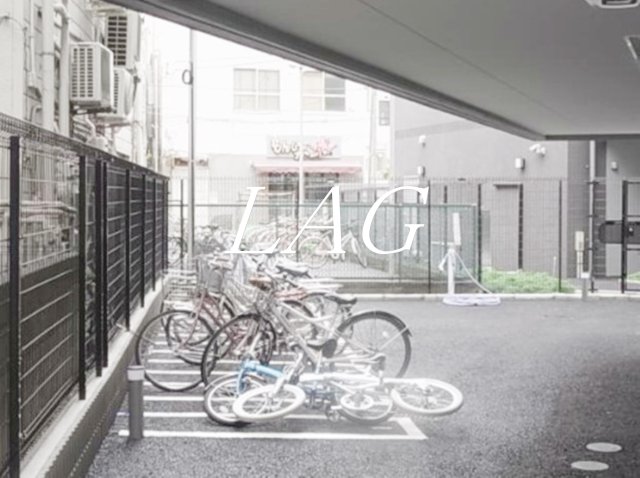 その他　駐輪場です。