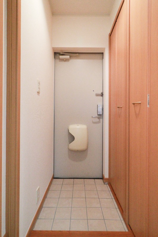 玄関　図面と現状に相違がある場合には現状を優先