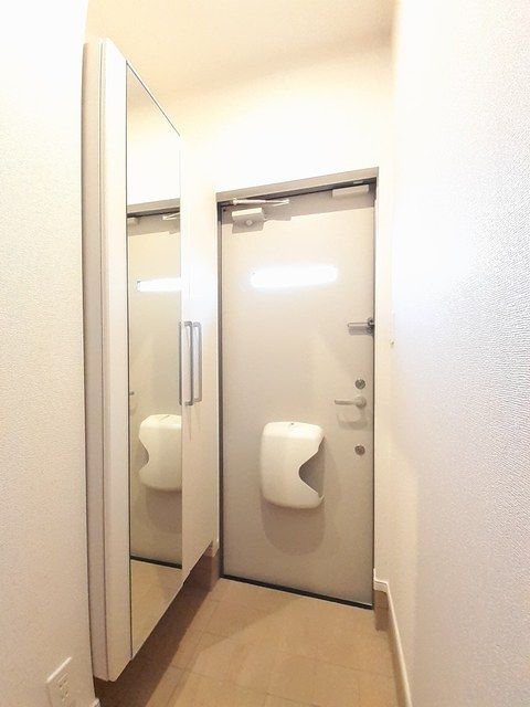 玄関　☆広々とした玄関☆