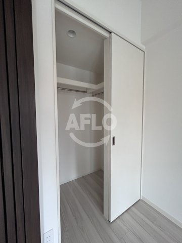 収納　ズーノクルーズ江坂　クローゼット