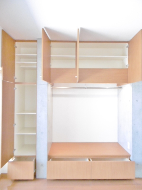 収納　たっぷり入る収納スペース