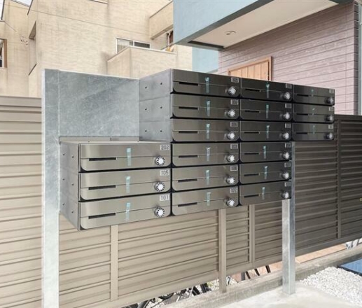 エントランス　メールBOX☆