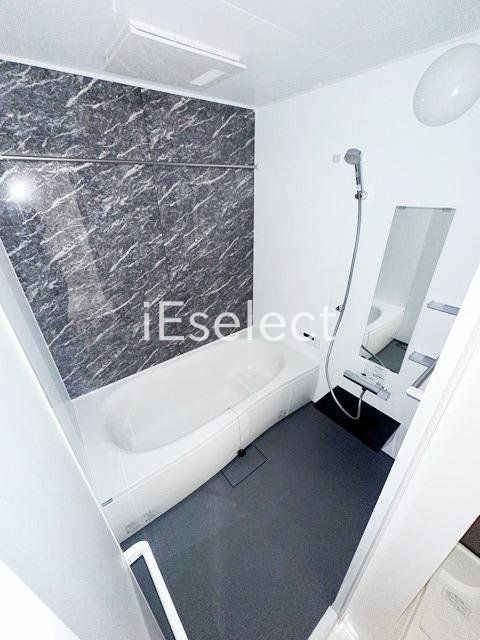 バス・シャワールーム　いつでも温ったか追炊き機能付バス