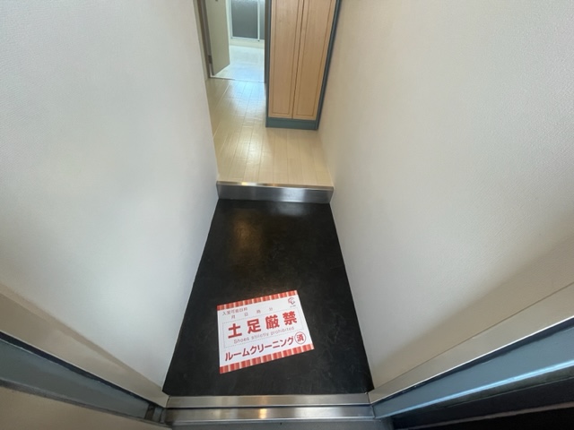 玄関　※同施工会社のイメージ写真※