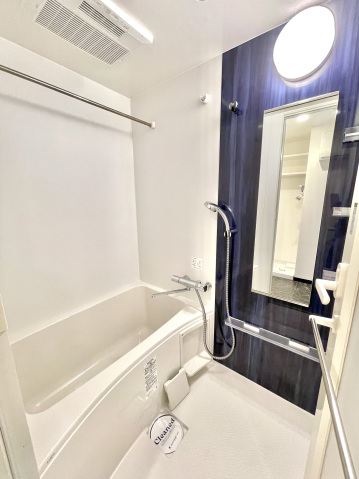 バス・シャワールーム　※同タイプ参考写真