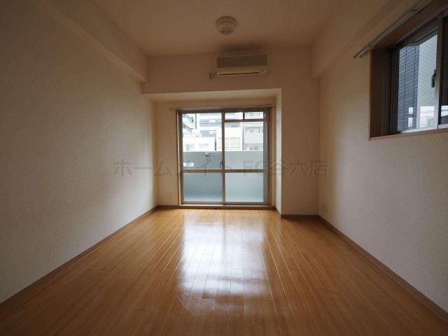 居室・リビング　洋室