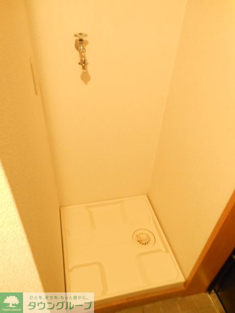 その他　洗濯機置場 ガラ・ステージ目白　外観