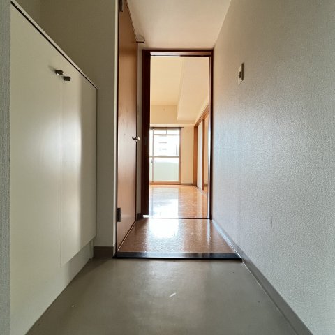 玄関　同仕様タイプです