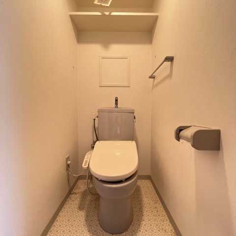 トイレ　同仕様タイプです