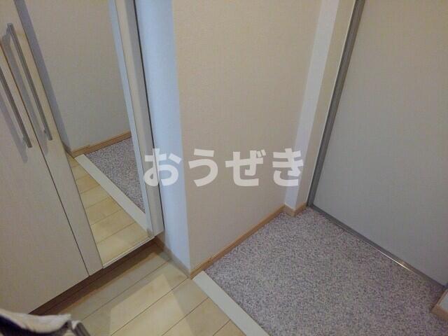 玄関　?