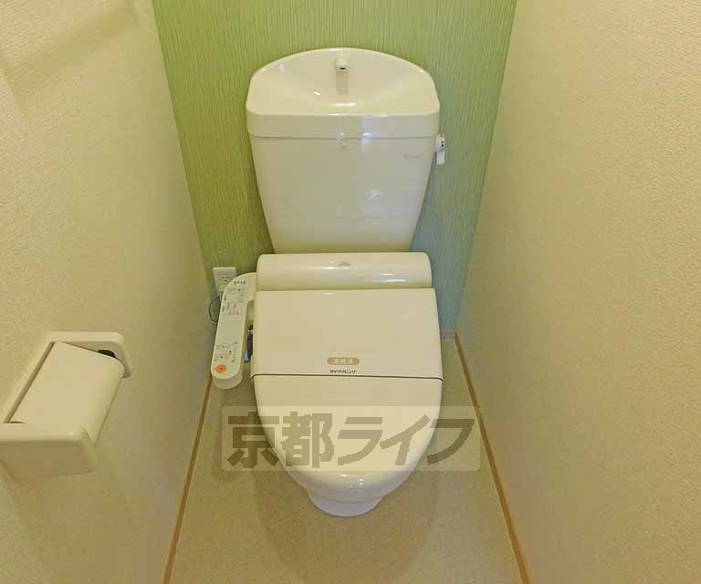 トイレ　もちろんウォシュレット～！