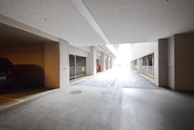 駐車場　♪駐車場は各区画に分かれています♪