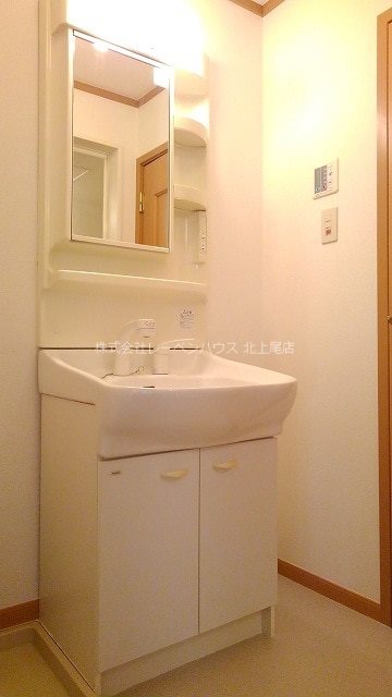 洗面設備　お問合せは048-772-8202