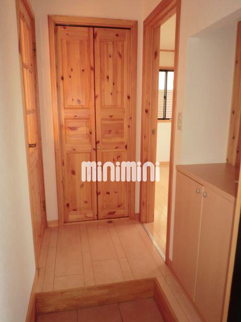 玄関　玄関からの写真です。