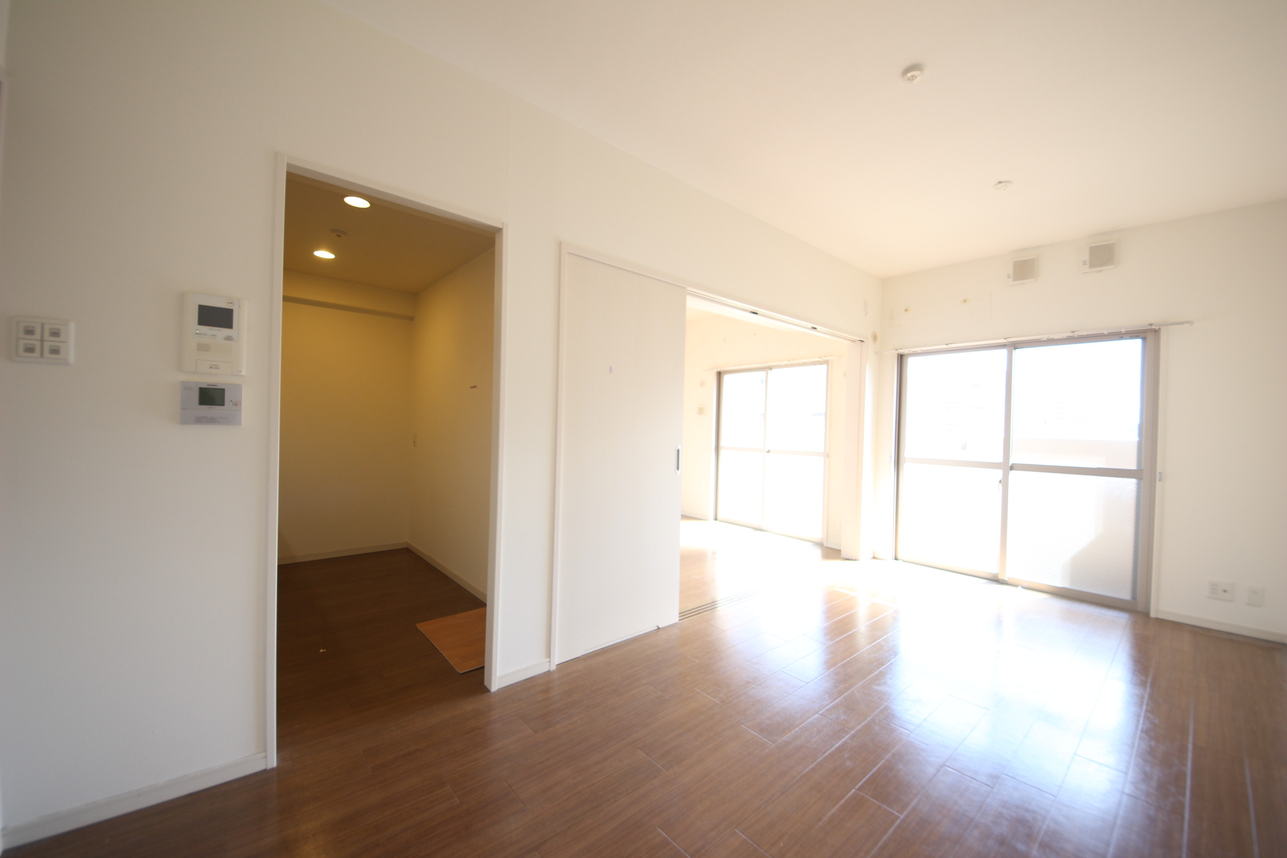 居室・リビング　写真は別タイプとなります。