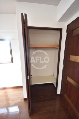 収納　エイペックス京町堀II　クローゼット