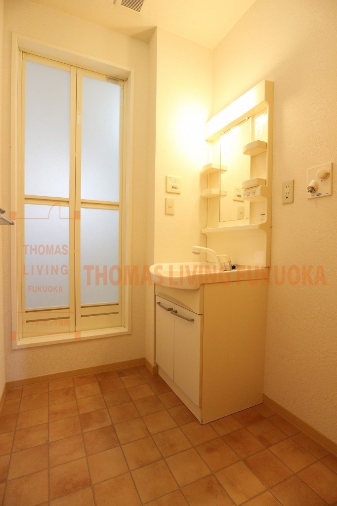 洗面設備　※写真を準備中のため、同シリーズの写真をご参照下さい。