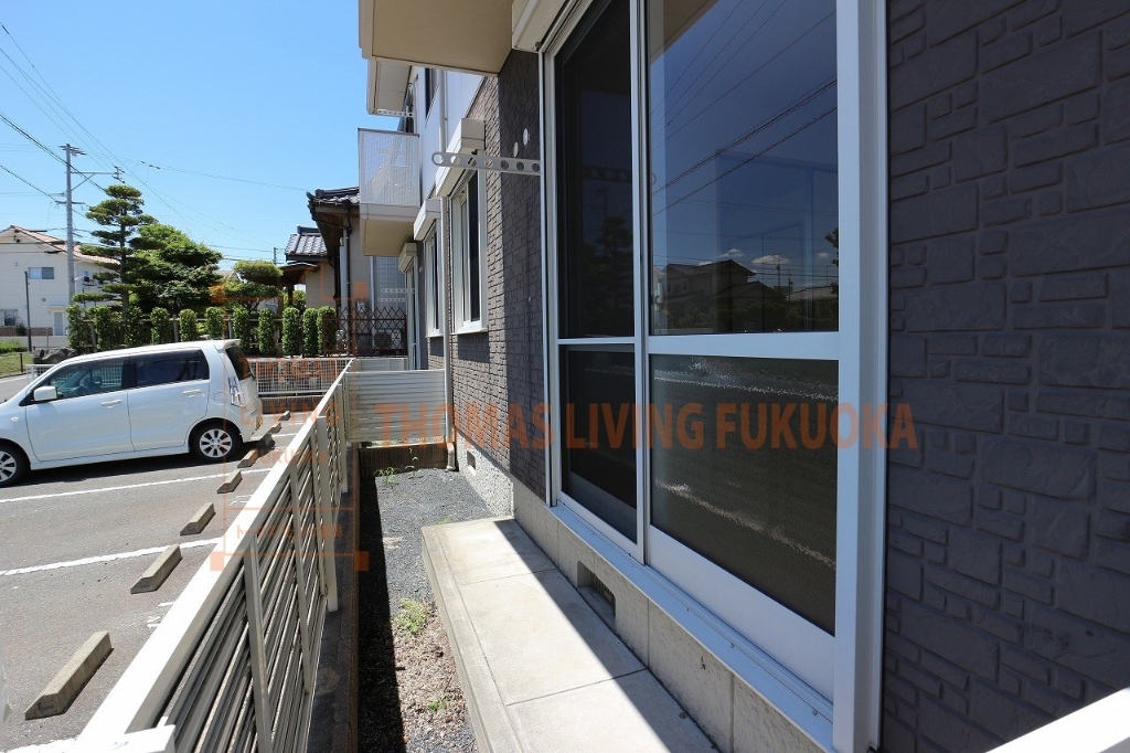 バルコニー　※写真を準備中のため、同シリーズの写真をご参照下さい。