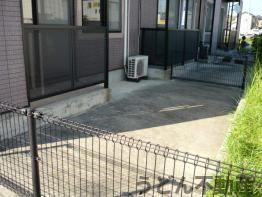 庭　うどん県のお部屋探しはうどん不動産へ うどんちゃんとLINE