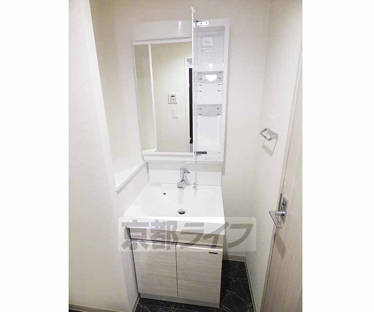 洗面設備　独立洗面台