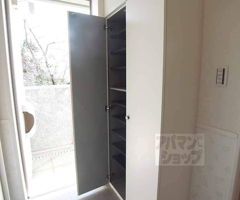 収納　下駄箱です。