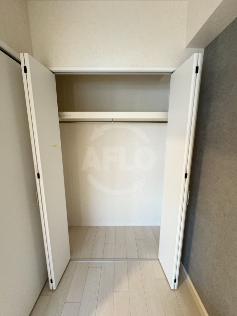 収納　スプランディッド弁天町DUE　収納