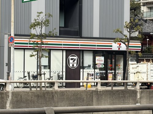 コンビニ　セブン-イレブン 天王寺生玉町店（コンビニ）まで60m