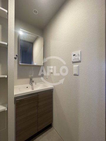 洗面設備　リビオメゾン新大阪　独立洗面台