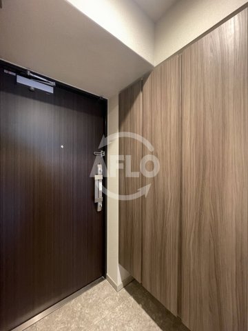 玄関　リビオメゾン新大阪　玄関