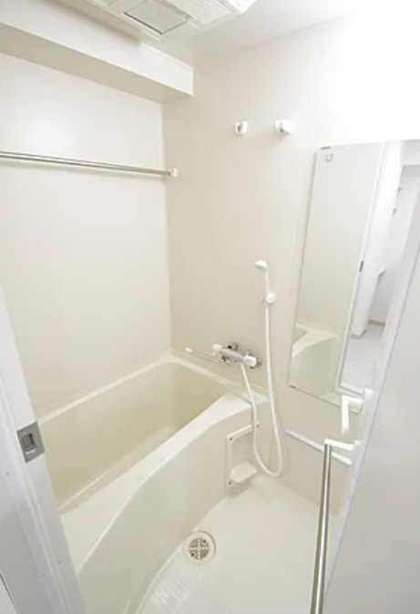 バス・シャワールーム　【女性のお一人暮らしでも安心のセキュリティ♪】