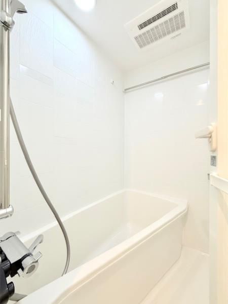 バス・シャワールーム　☆ゆったりくつろげるお風呂☆