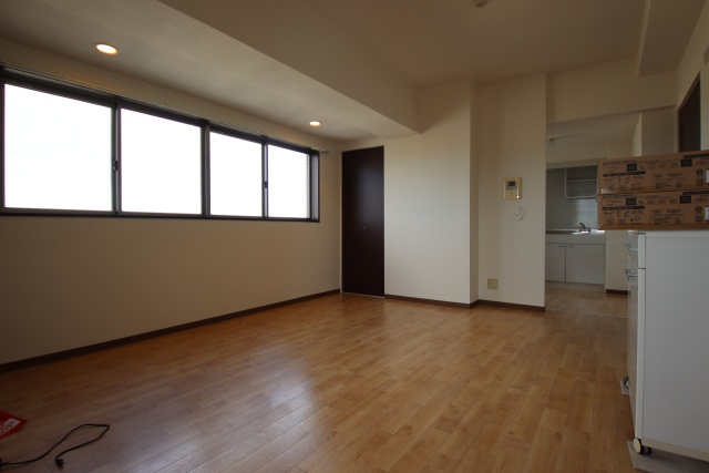 居室・リビング　※別室の参考写真の為、現況優先です。